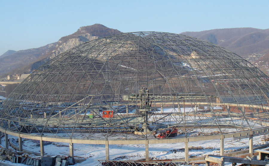 辽宁公路水泥有限公司石灰石预均化堆棚  球壳直径 97M